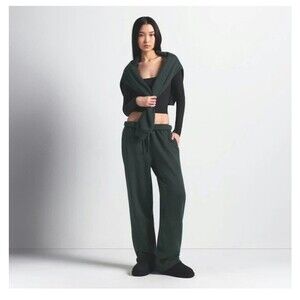 Skims Cotton Fleece Classic Straight Leg Sweatpants - Spruce, Size M NWT